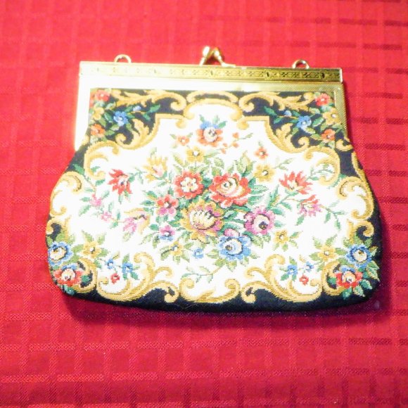 Amazing ~ Tapestry ~ CLUTCH ~ - Picture 4 of 4